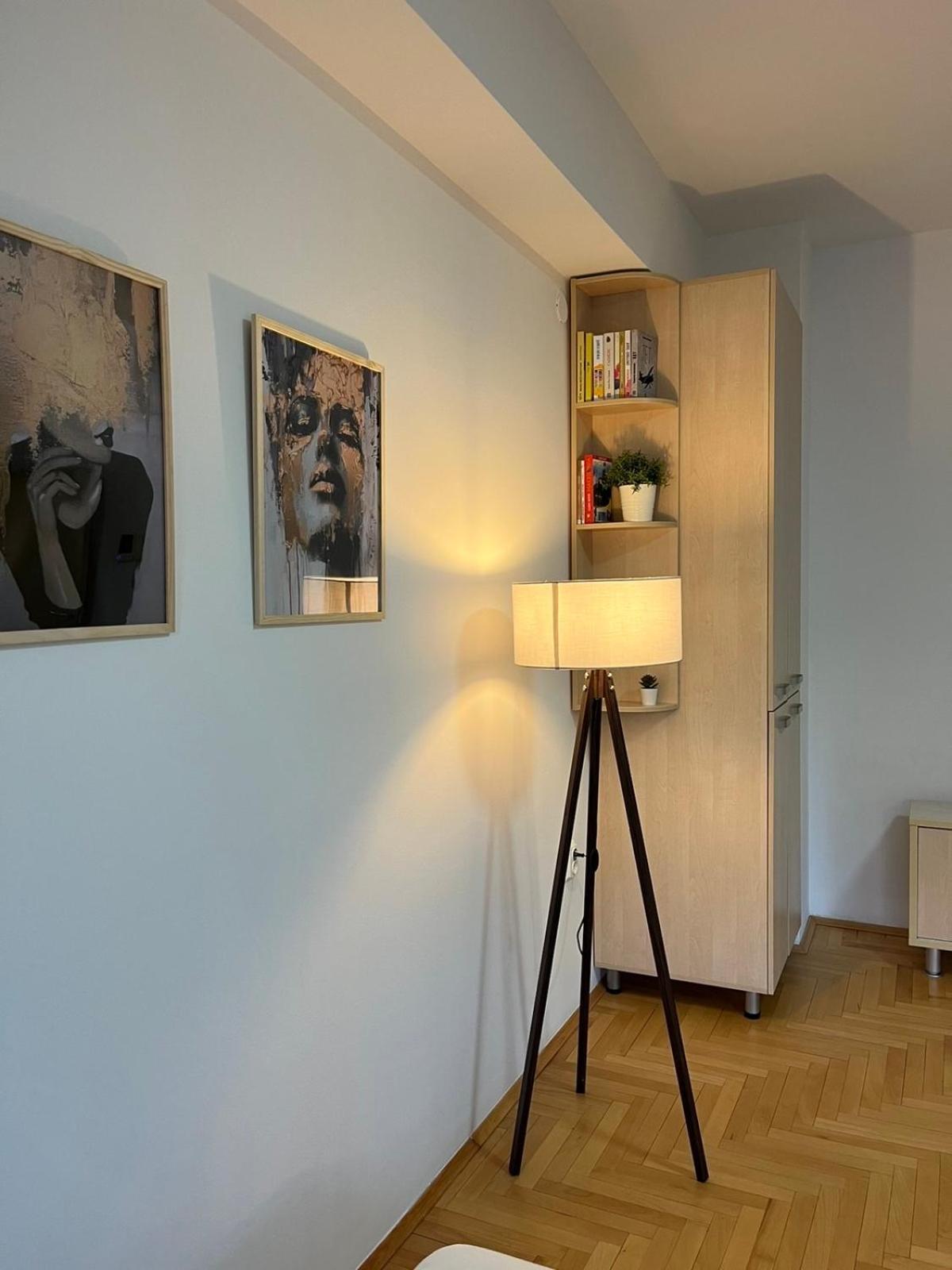 Best Value-Apartment In Skopje Bagian luar foto